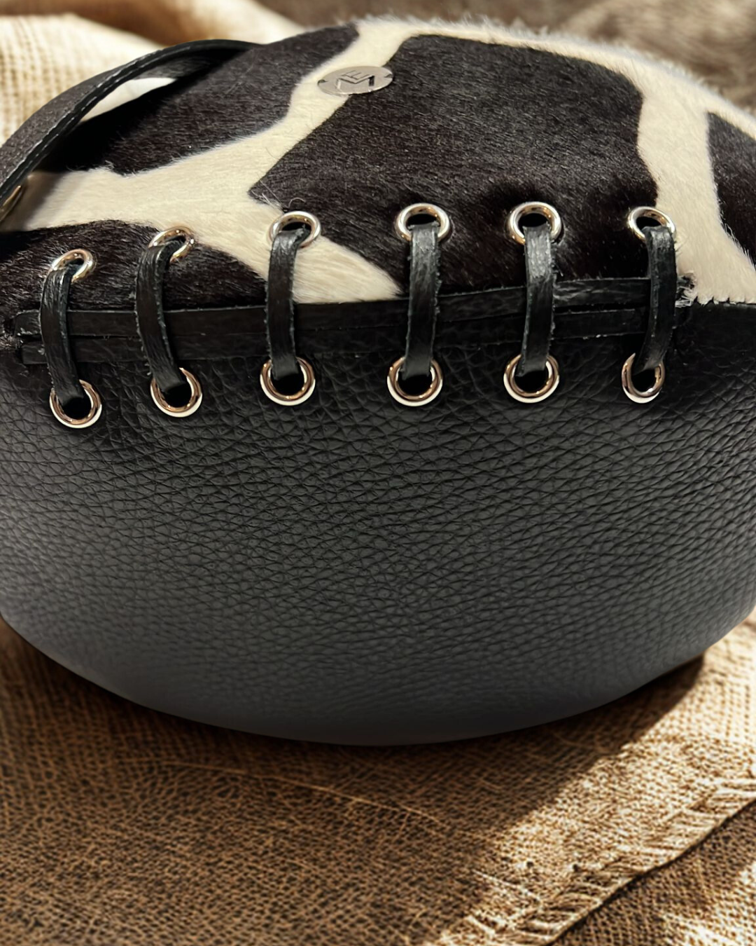 Clarisa Ombra – Borsa artigianale in pelle e pony hair